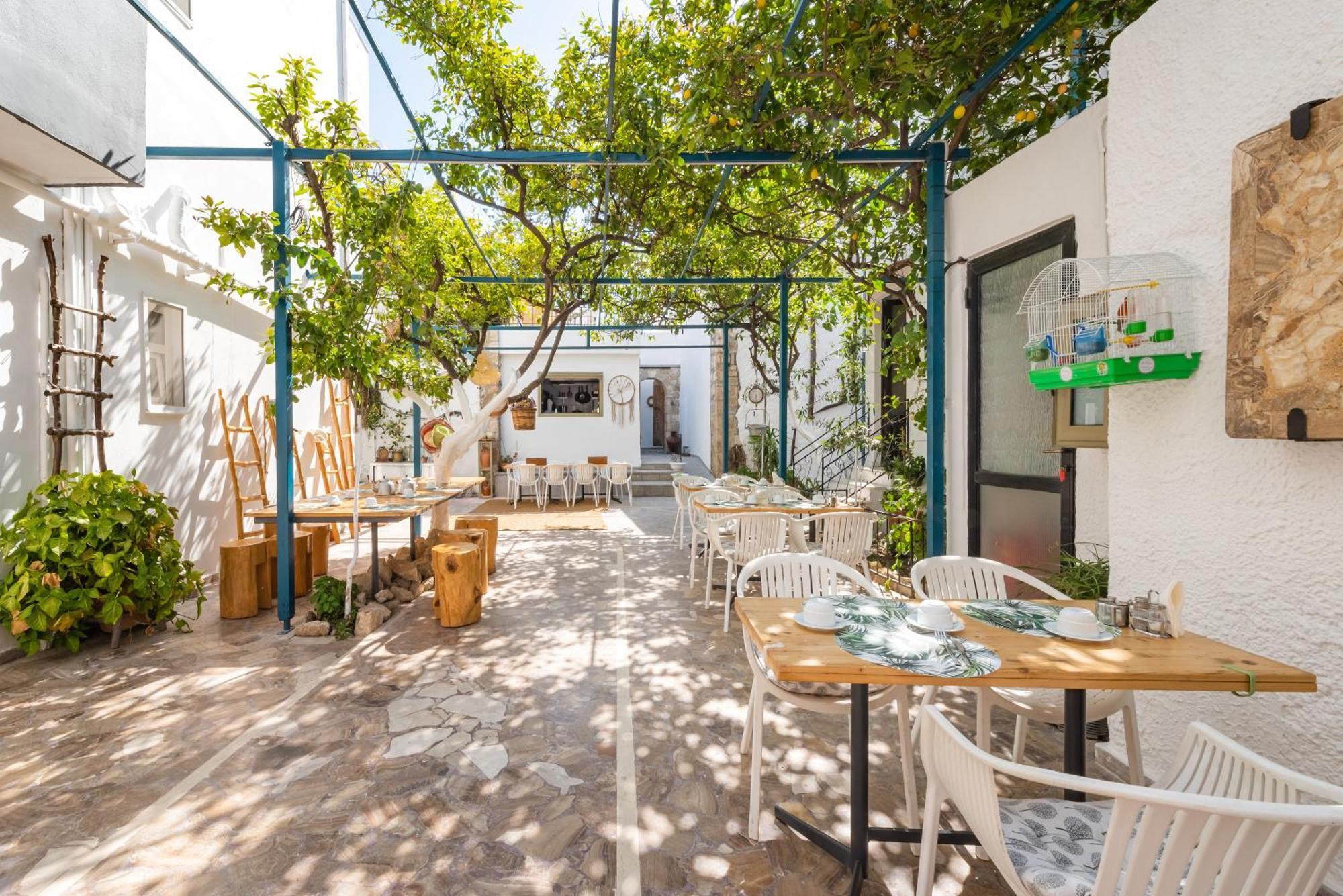 Lefka Hotel & Apartments Rhodes City Екстер'єр фото