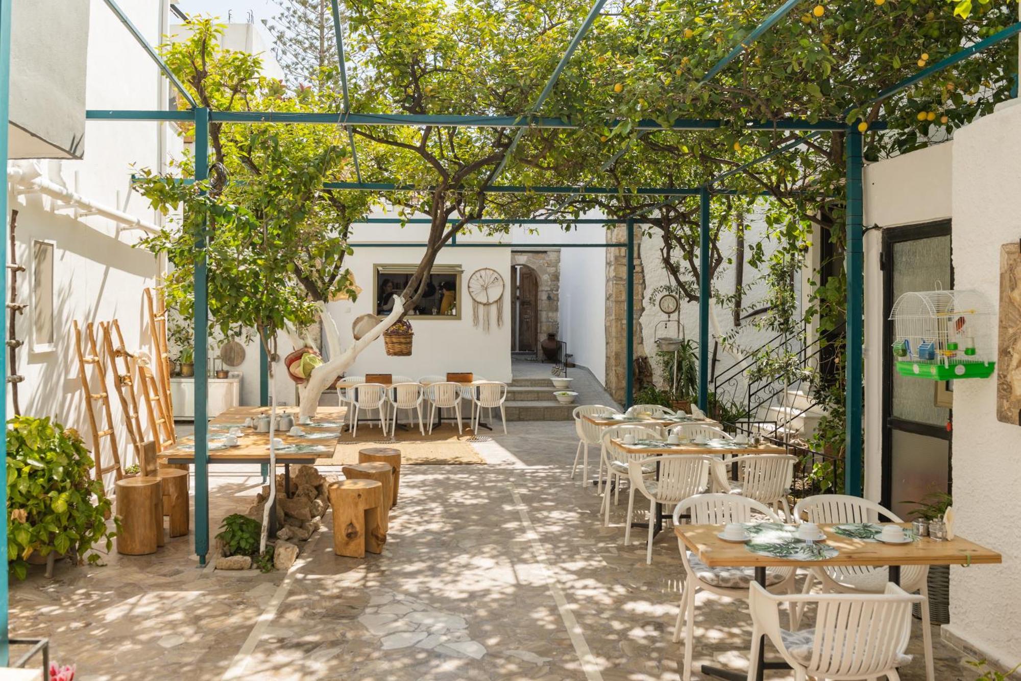 Lefka Hotel & Apartments Rhodes City Екстер'єр фото