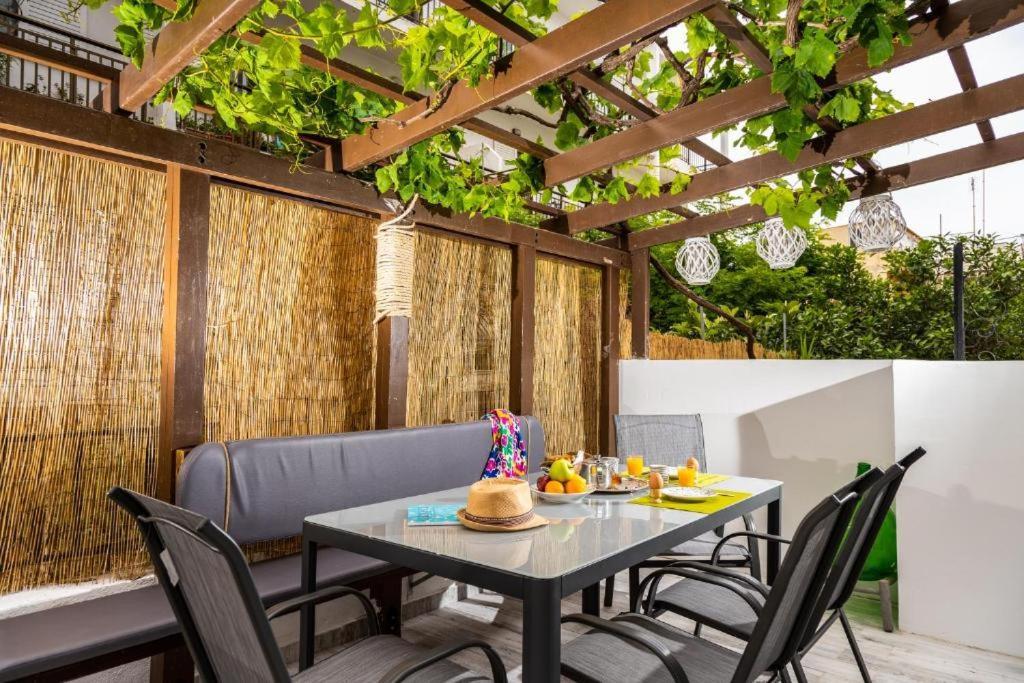 Lefka Hotel & Apartments Rhodes City Екстер'єр фото